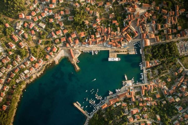 Grant ritchie YRF3nhuZ81s unsplash